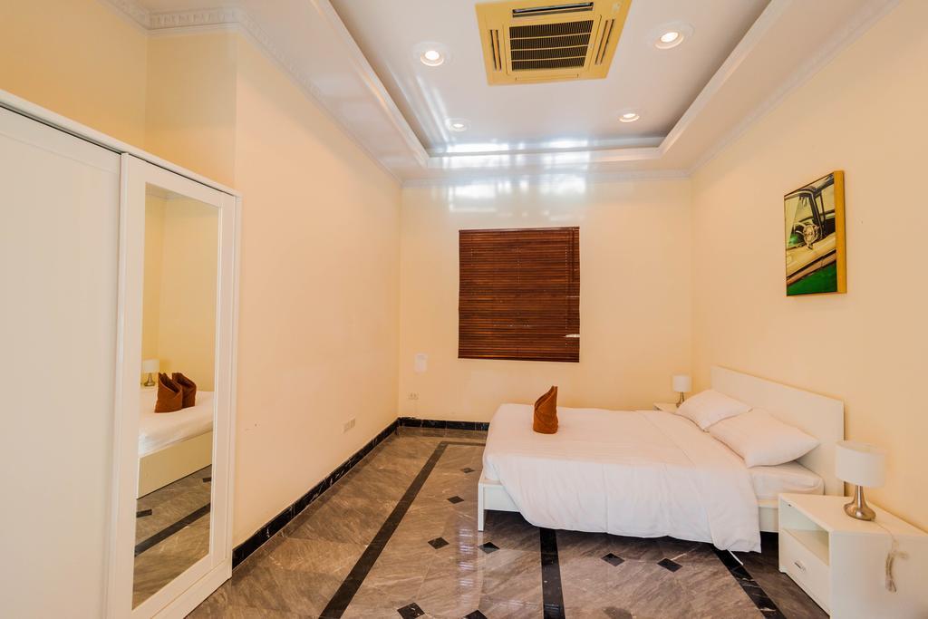 Jomtien Palace Pool Villa By Pattaya Sunny Rentals Ban Nong Tabaek Exterior foto
